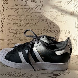 Adidas superstars shoes